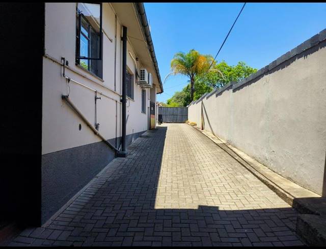 BUSINESS PROPERTY TO RENT IN MTHATHA CENTRAL